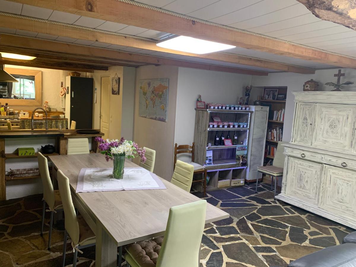 Saint-Chély-dʼAubrac Chambres D'Hotes Le Lepadou-Bas מראה חיצוני תמונה
