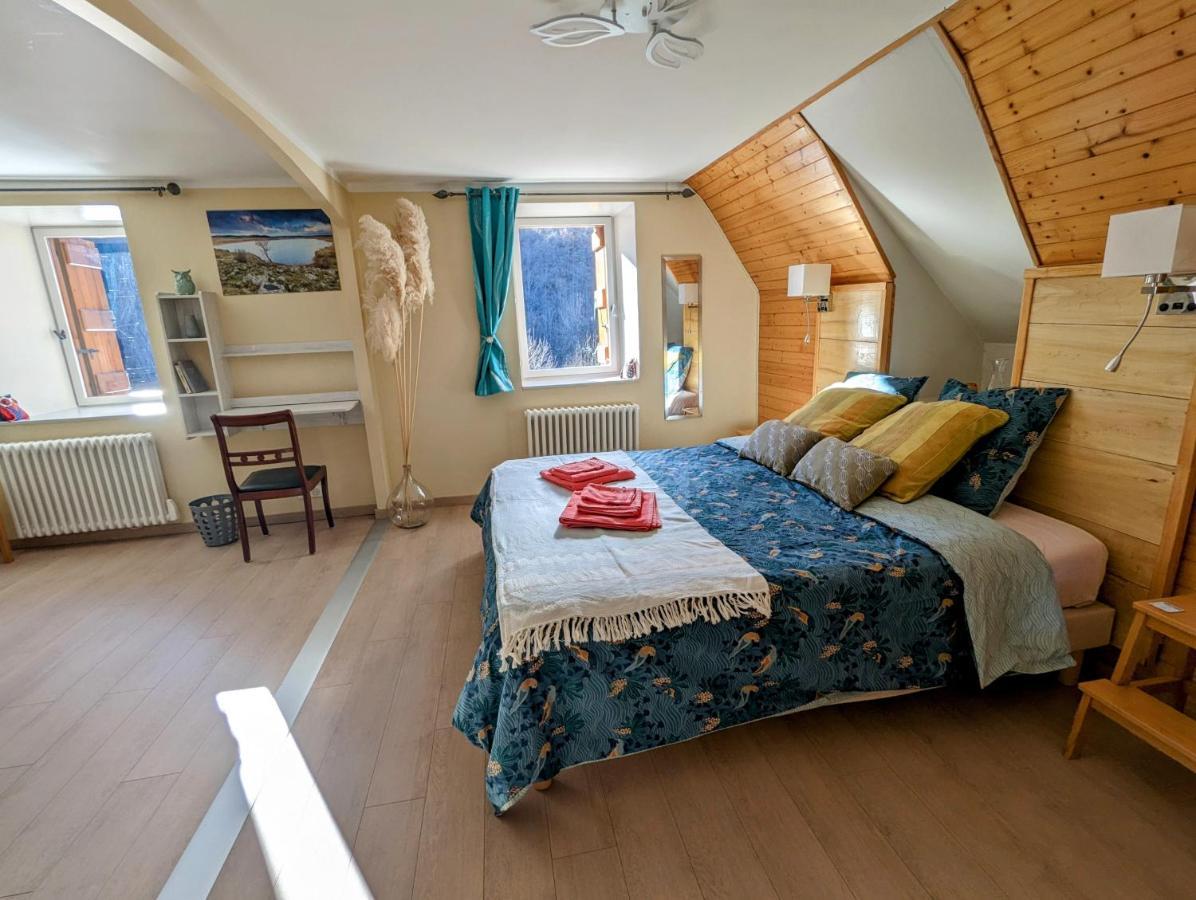 Saint-Chély-dʼAubrac Chambres D'Hotes Le Lepadou-Bas מראה חיצוני תמונה